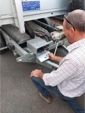 Ifor Williams Tipping Trailer Remote Control kit ready to use